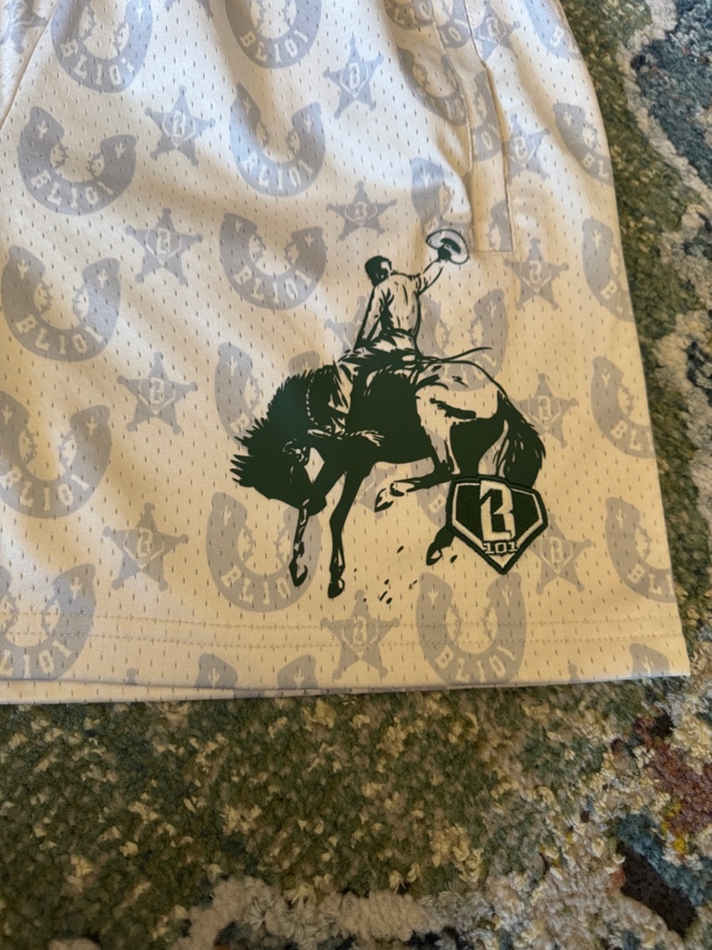 BASEBALL LIFESTYLE 101 RODEO CLUB BOYS SHORTS IN SZ YL…WORN ONCE…EXCELLENT! - Picture 3 of 5